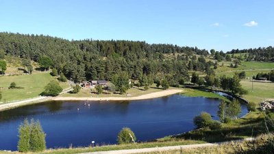 Le plan d'eau sur le ruisseau le Grandrieu