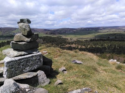 Un cairn au sommet du Pic de Mus