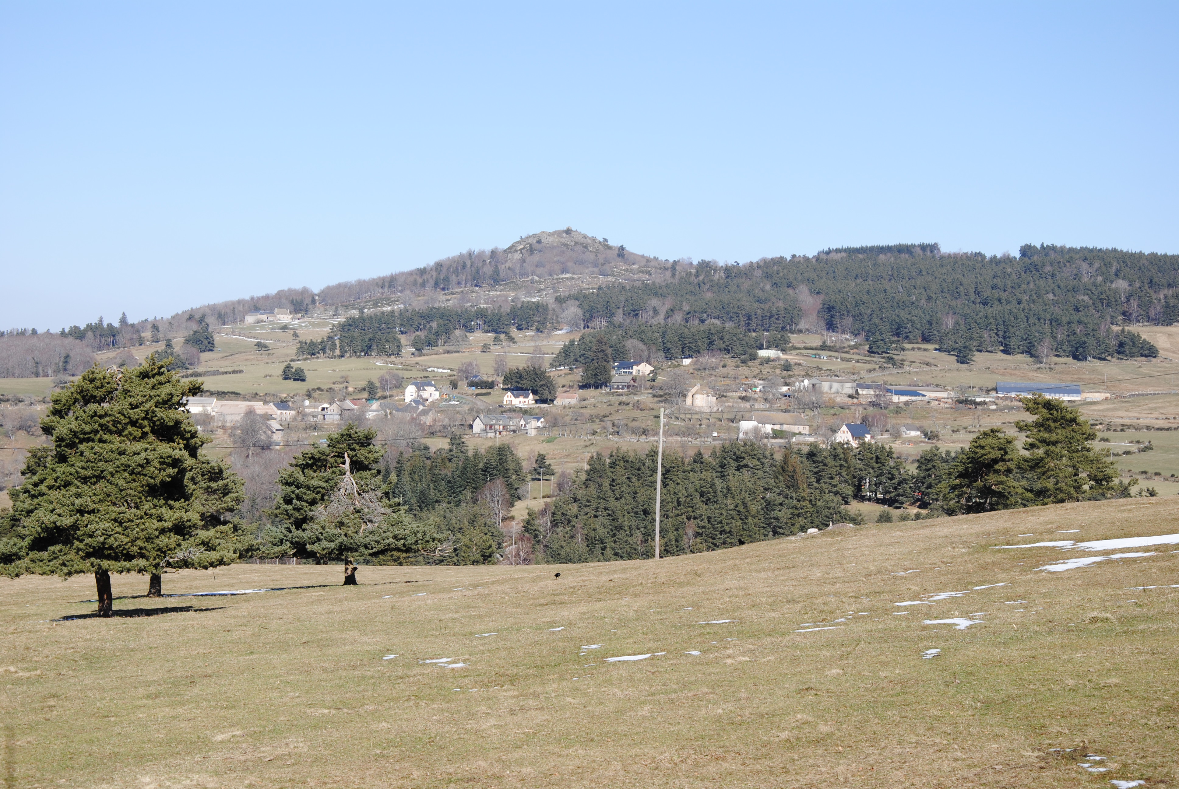 Vue sur le mont Alhérac