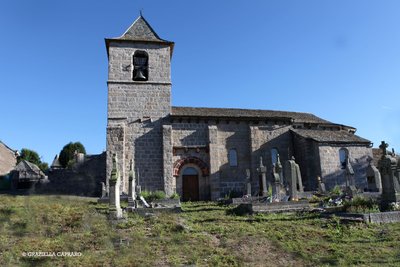 Eglise Saint-Saturnin de Recoules-d'Aubrac
